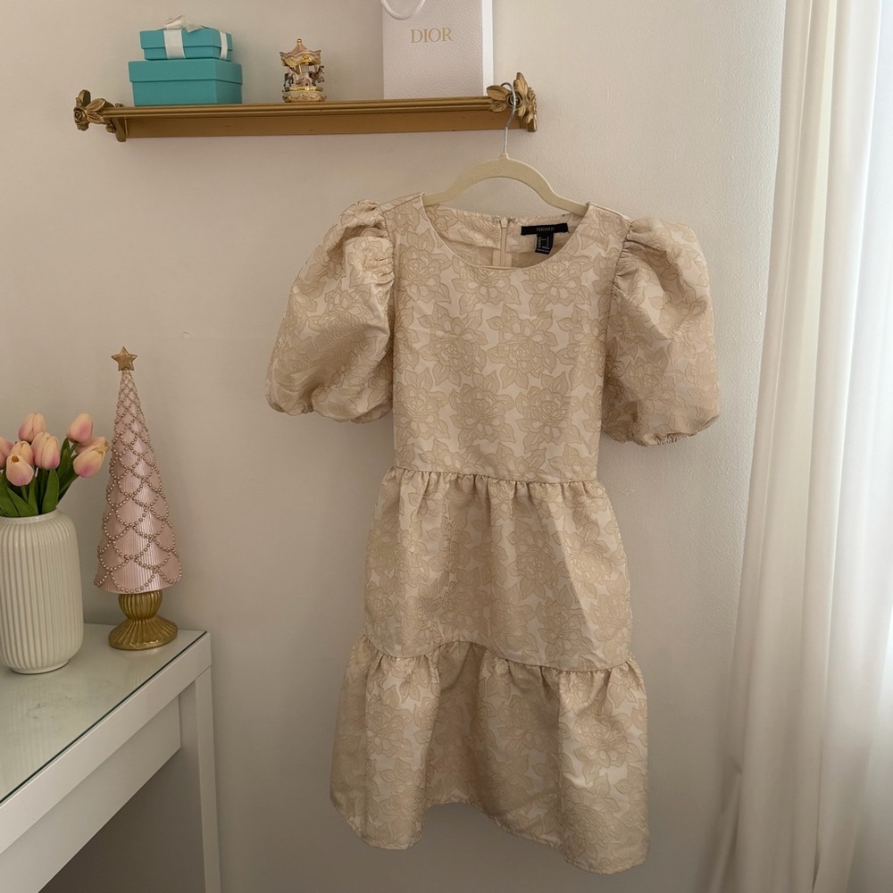 Forever 21 Elegant Cream Puff Sleeved Dress